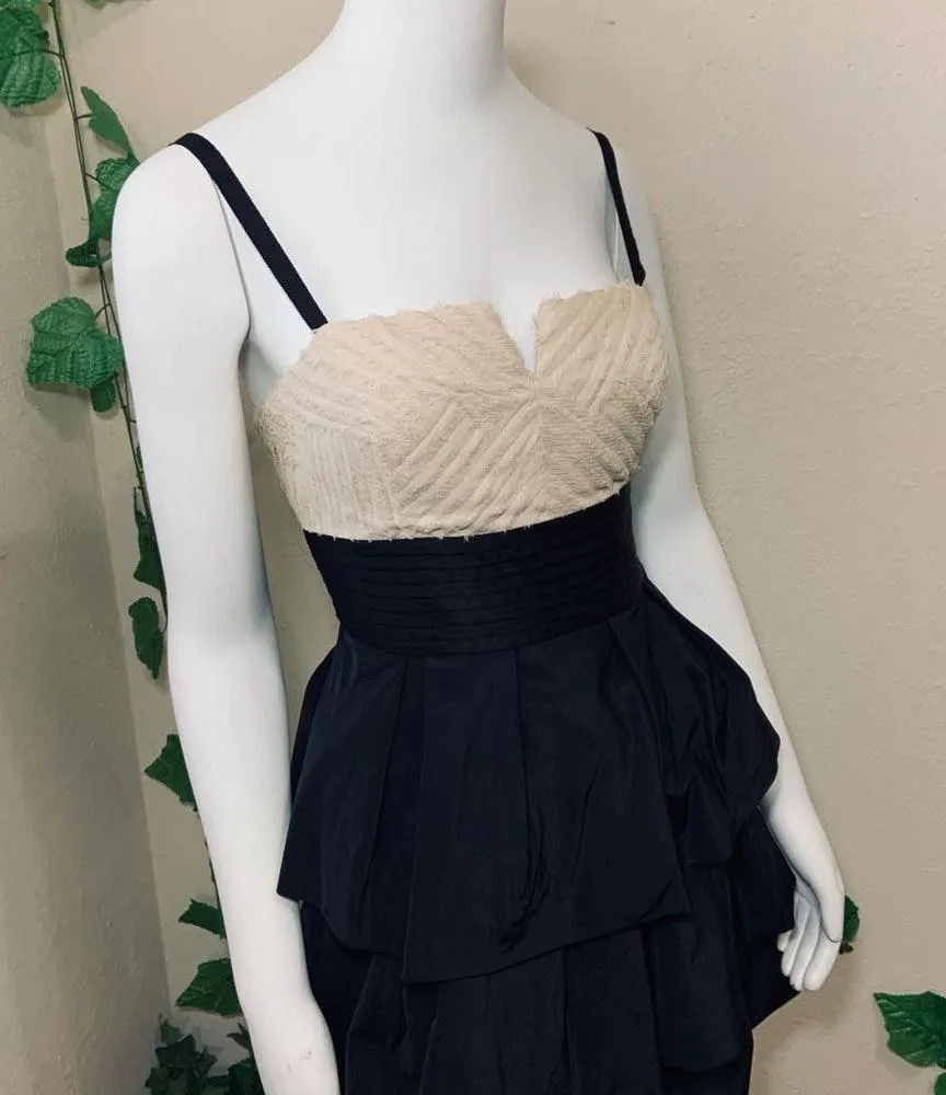 BCBG Maxazria Lace Ruffle Cocktail Prom Dress - Image 5