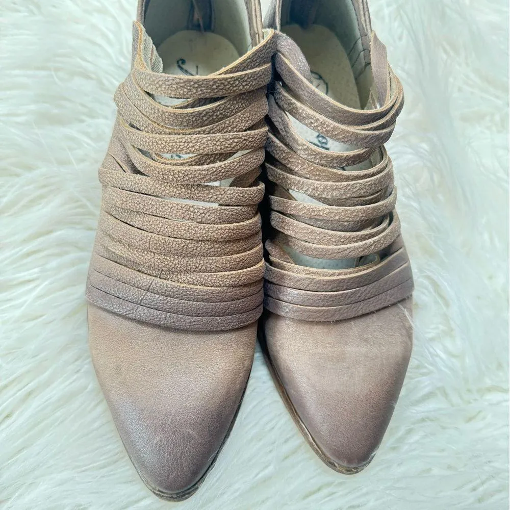 Free People “Lost Valley” Leather Ankle Boot Distressed Straps in Grayish Tan 38 - Image 5