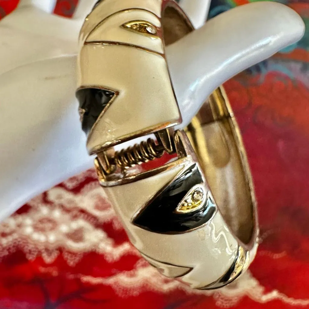 Sequin Black & Ivory Enamel Zigzag Clamper Bracelet - Image 3