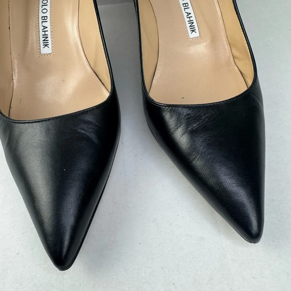 Manolo Blahnik Black Pointed Toe Heel Pumps Size 39. - Image 4