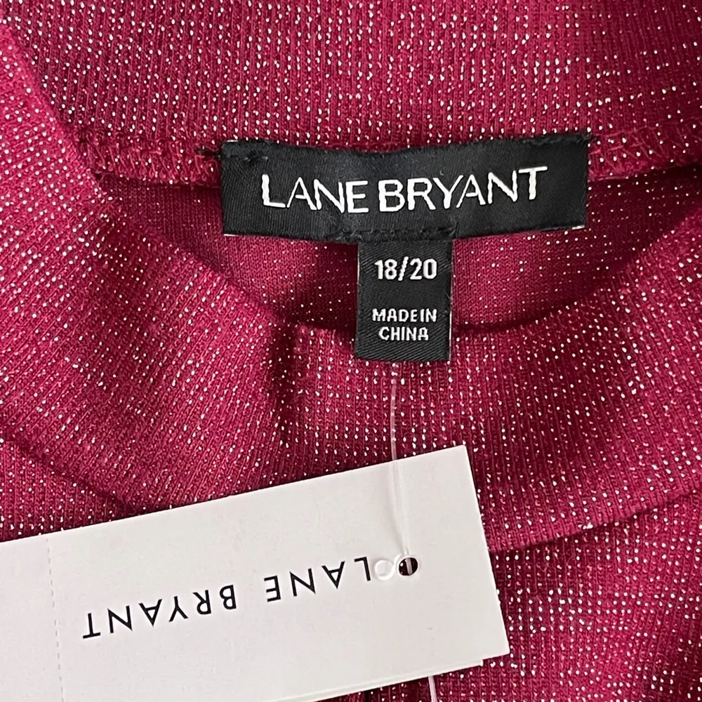 Mock Neck Keyhole Top with Ruched Sides Women’s Plus Size 18/20 - Image 11