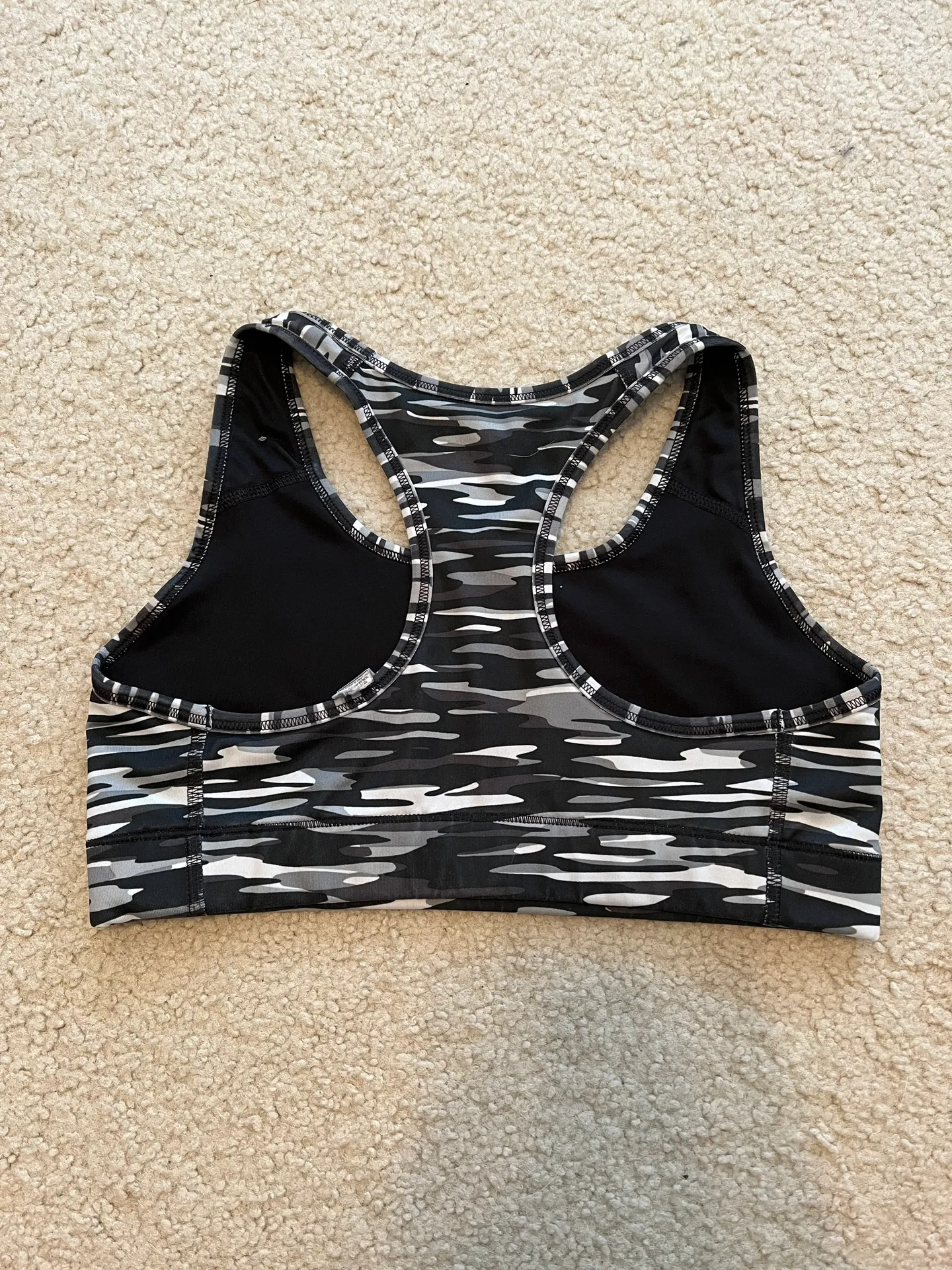 sports bra - Image 2