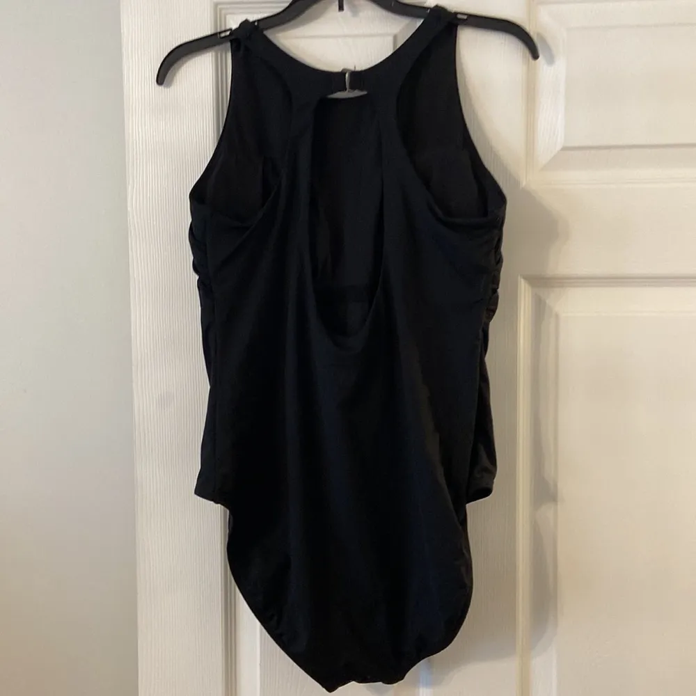 ATHLETA WOMENS ONE PIECE SWIM SIZE L EXCELLENT CONDITION COLOR BLACK - Image 3