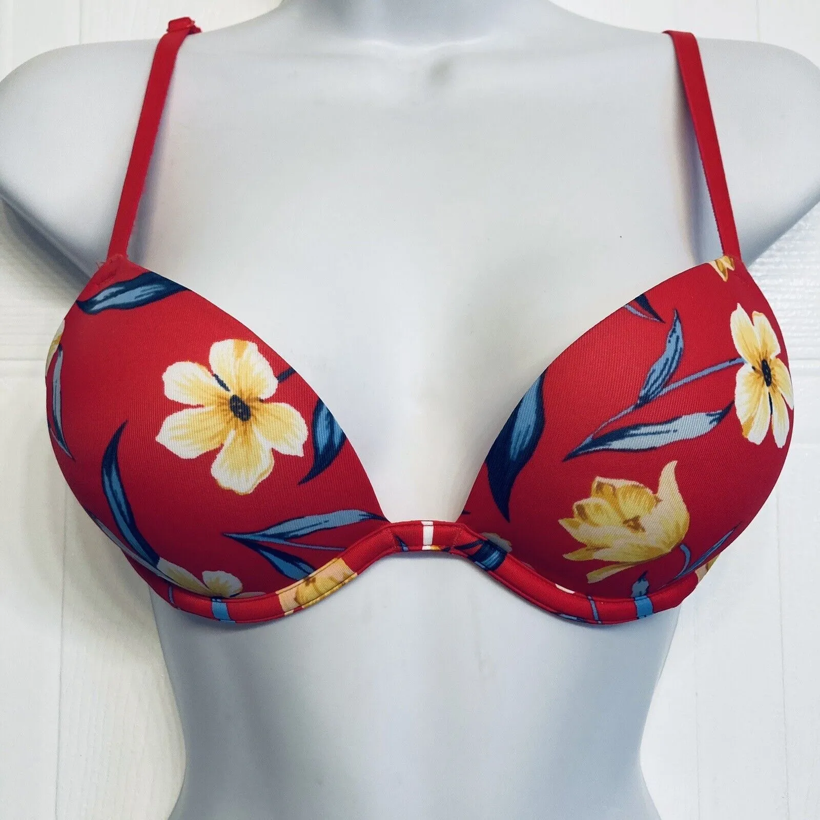 Alex Lee Aillon‎ X Victoria's Secret PINK Wear Everywhere Super Push-Up Bra 32A - Image 2