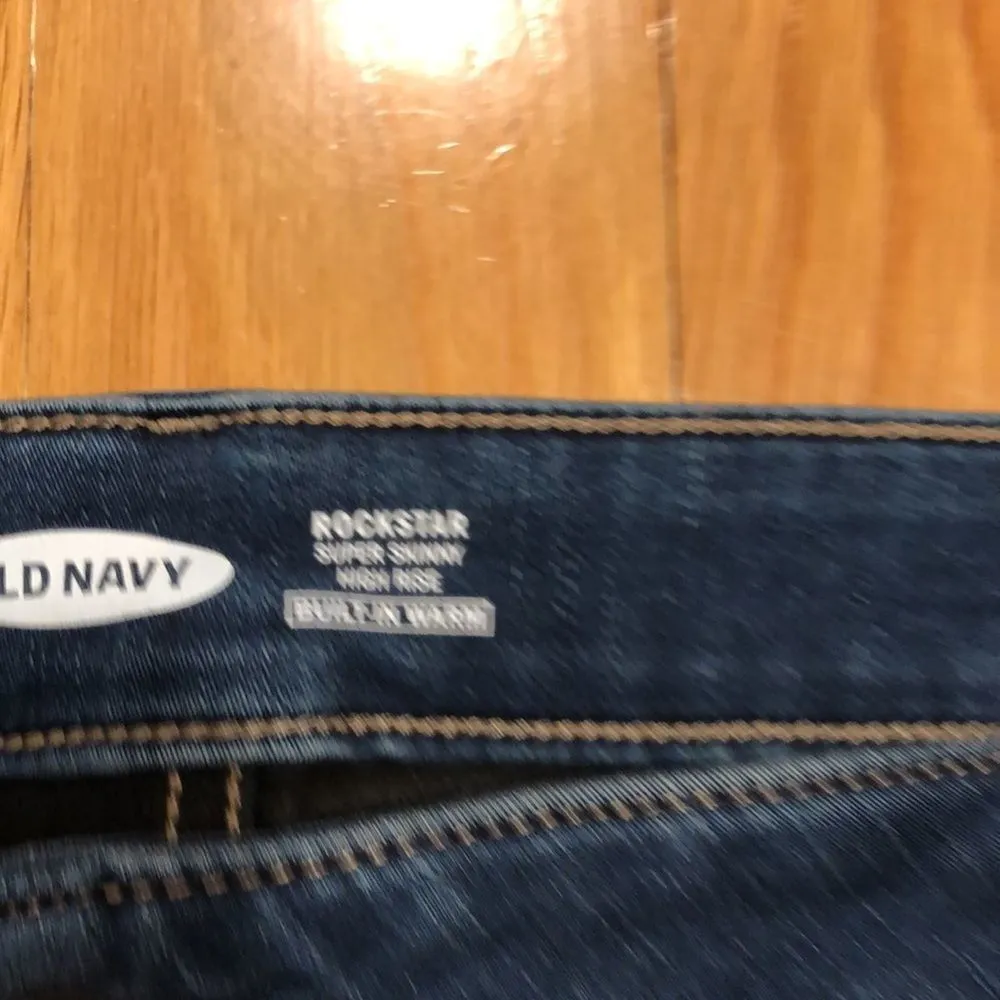 Old navy rockstar super skinny high rise built - in warm jeans size 18 . - Image 2