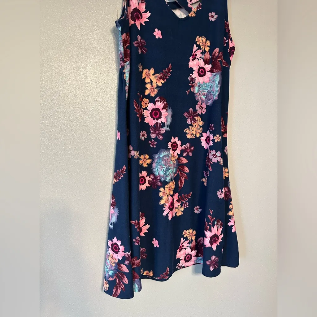 Mudd Navy and Pink Floral Dress - Image 3