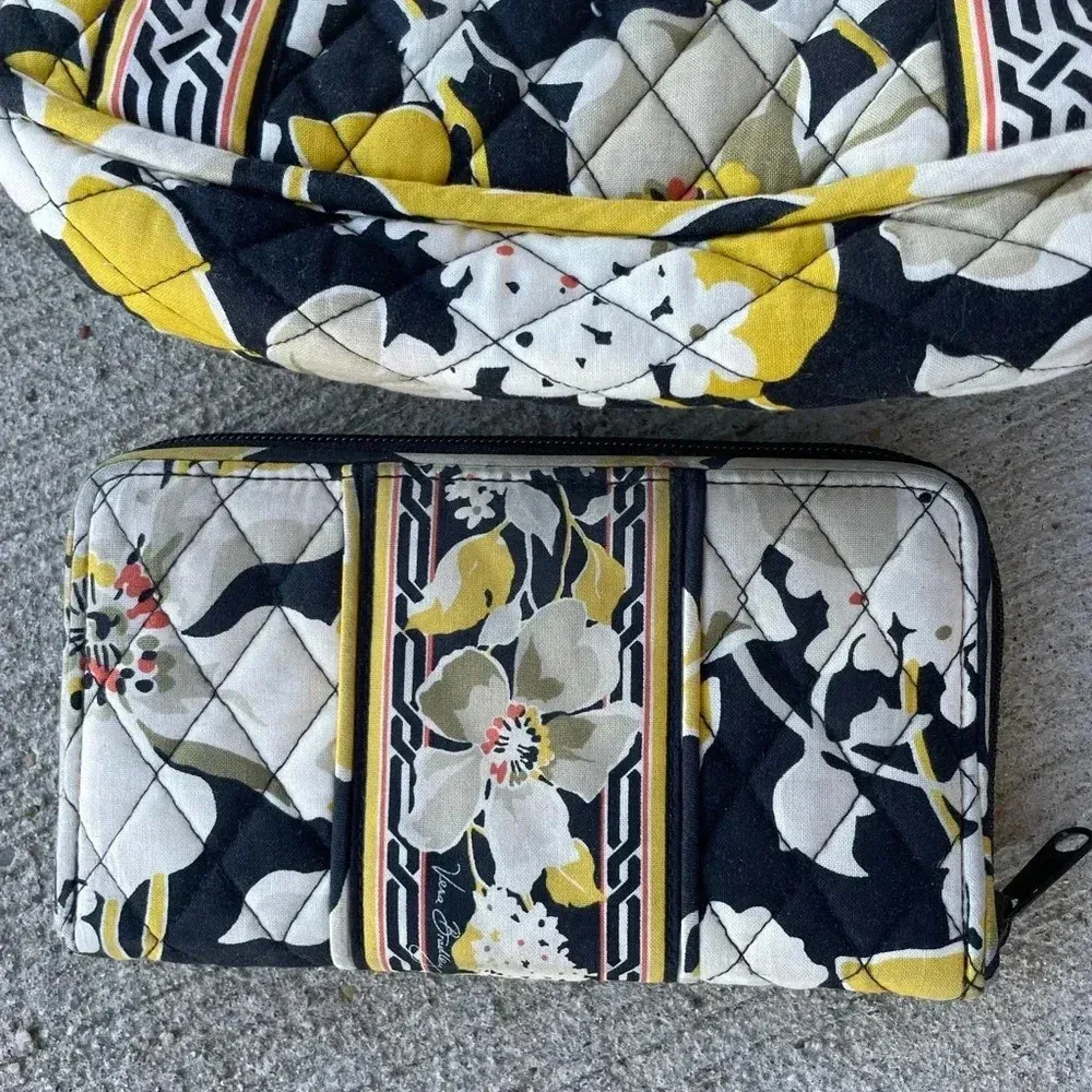 Vera Bradley Go Wild Quilted Purse Shoulder Crossbody Bag with Matching Wallet - Image 2