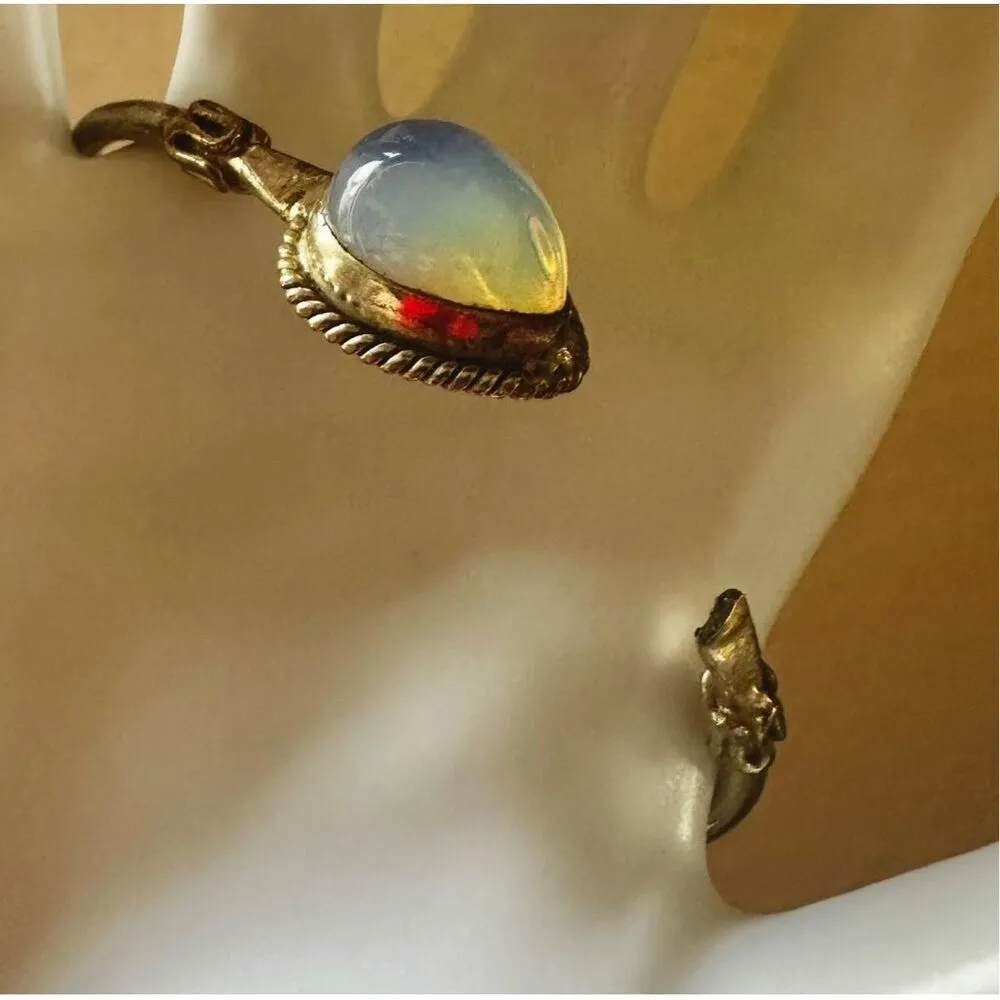 Silver plated natural stone open bangle bracelet - Image 9