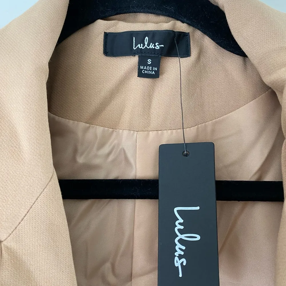 Lulus Captain's Blog Tan Double- Breasted Coat Size Small NWT - Image 10