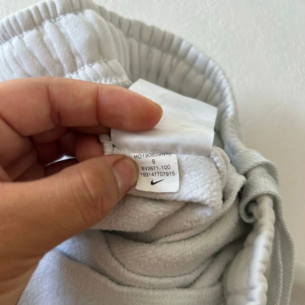 Nike Club Fleece Joggers Womens Small White Sweatpants Embroidered Swoosh - flaw - Image 7