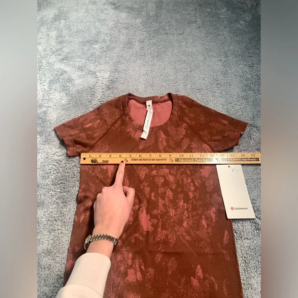NWT Lululemon swiftly tech short sleeve shirt 2.0 shadow bloom brown brier rose - Image 8