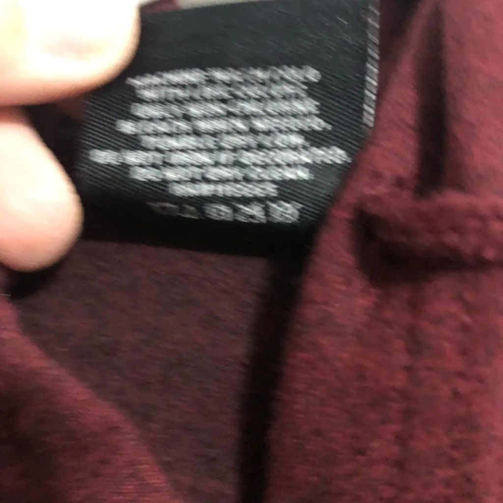 Harry potter hooded sweatshirt women’s size medium. Hogwarts on back graphic - Image 4