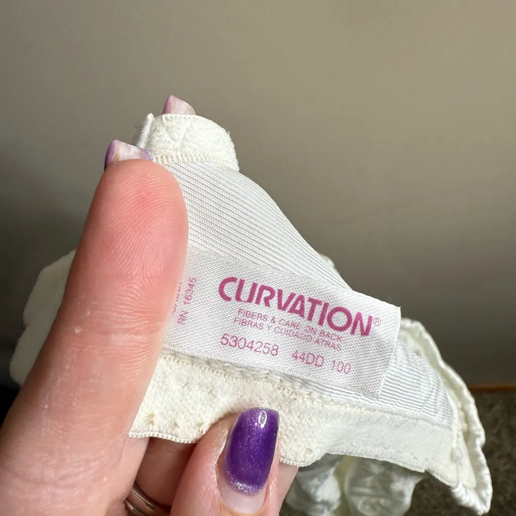 Curvation White Bra no wire size 44DD - Image 9