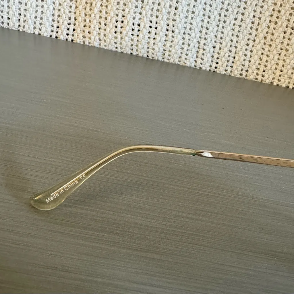 Quay Gold and Black Aviator Sunglasses - Image 8