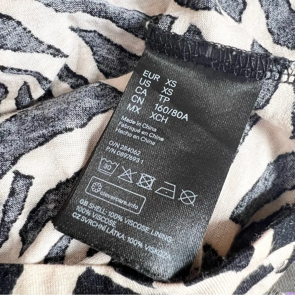 H&M Black & Tan Zebra Print Sleeveless Twist Front Tank Dress Size XS - Image 6