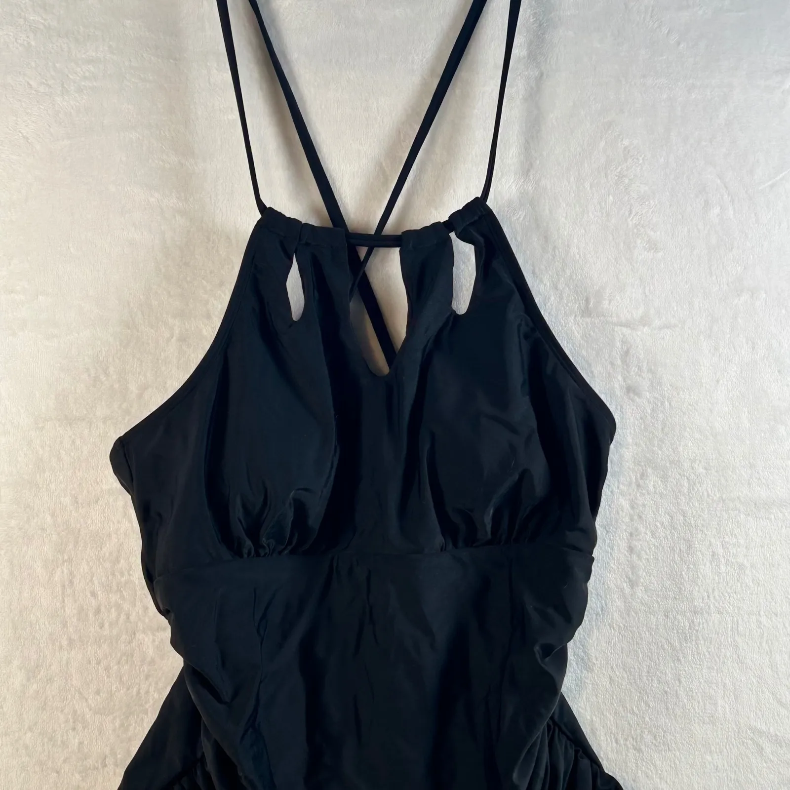 CUPSHE Black Halter Neck Ruched One Piece Swimsuit Women's Size L - Image 2