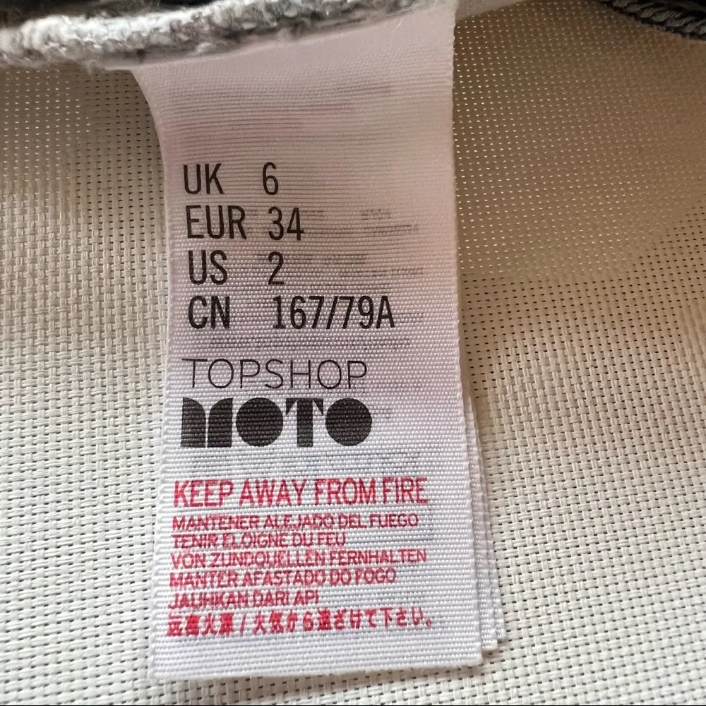 TOPSHOP Mom Ombré High Waisted Denim Jean Shorts - Image 11