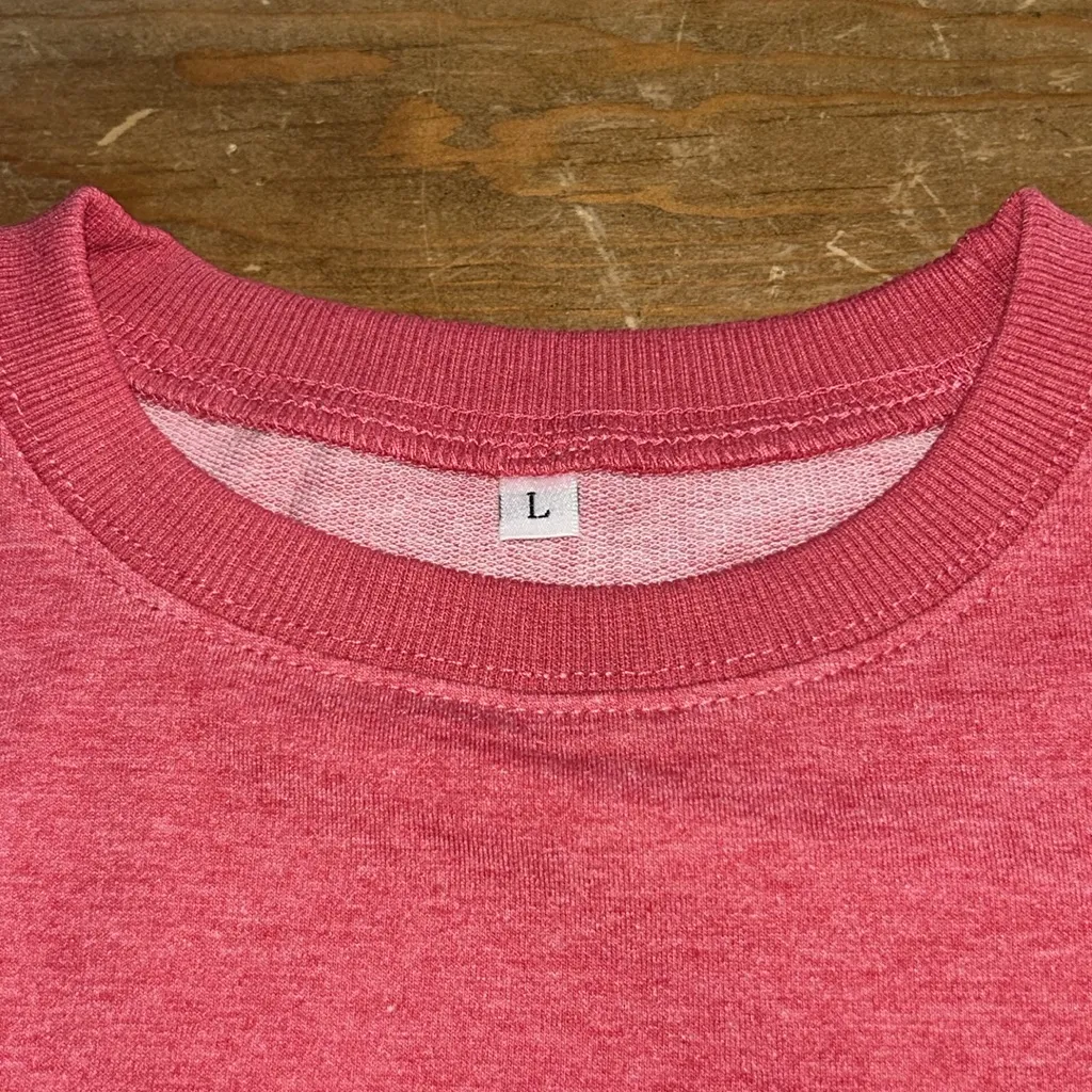 Woman’s Oh Christmas Tree Holiday Red Sweatshirt w/Xmas Tree Cake Size Large - Image 5