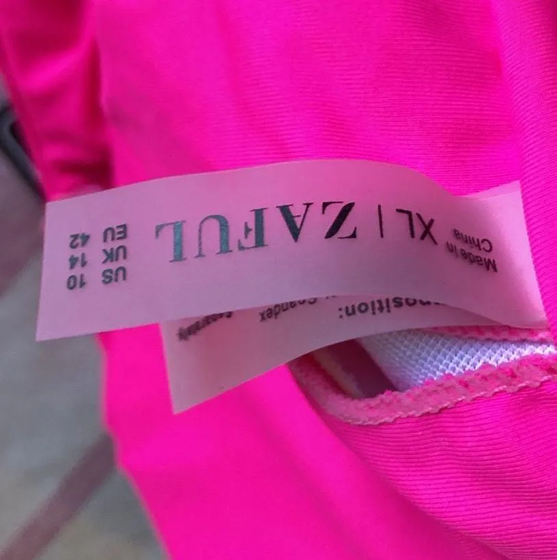 NWT  Two Piece Snap Button Bathing Suit Hot Pink Size XL - Image 5