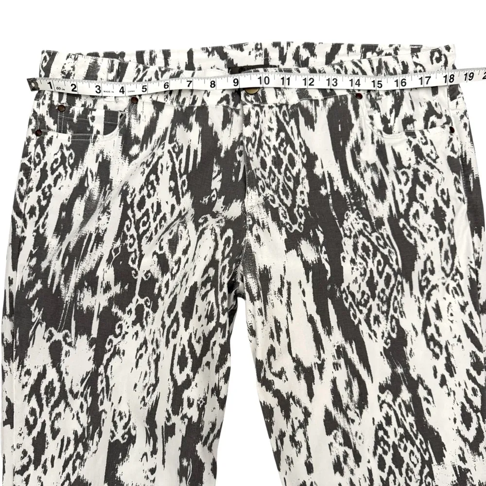 XCVI Gray and White Ikat Boho Mid Rise Cuffed Drawstring Pants Size Large - Image 12