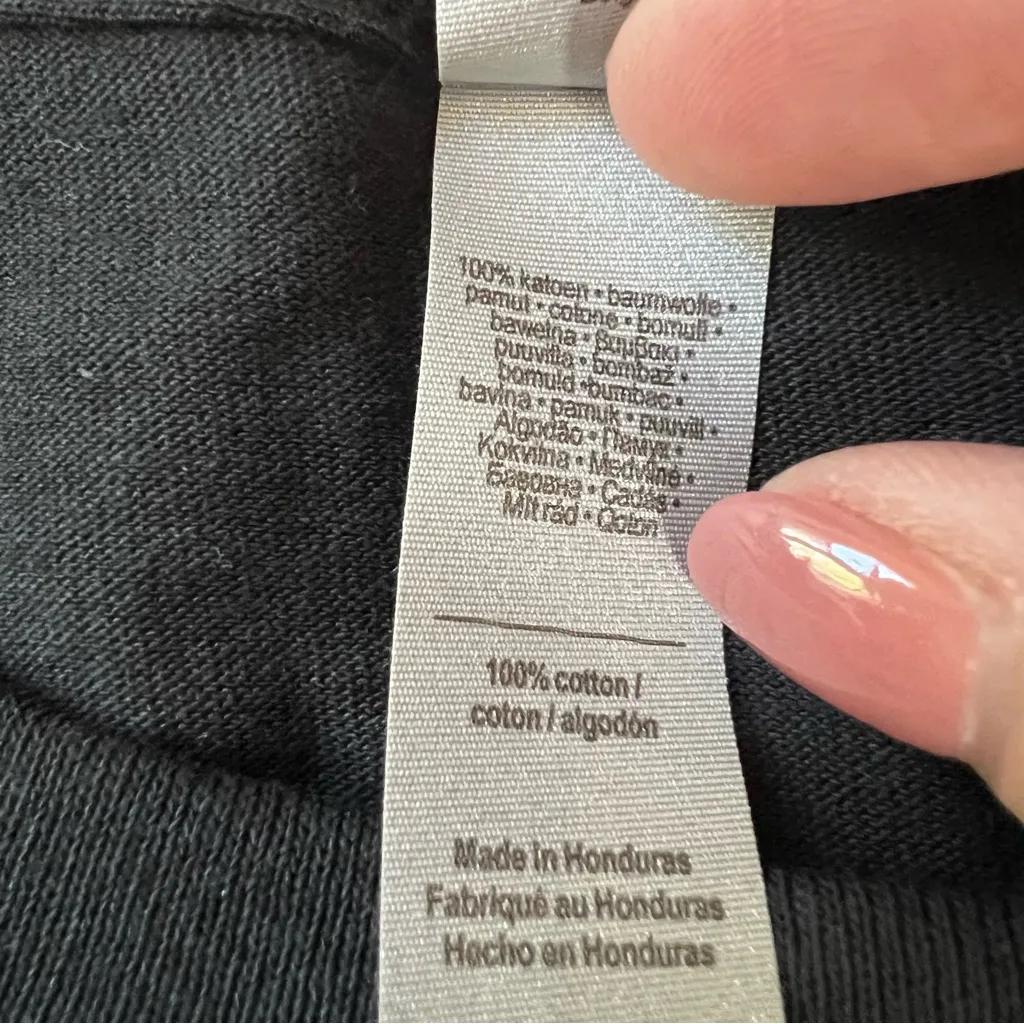 Fresh Tango Live Life Out of Bounds Anime Graphic T-Shirt Gildan Size XL Black - Image 5