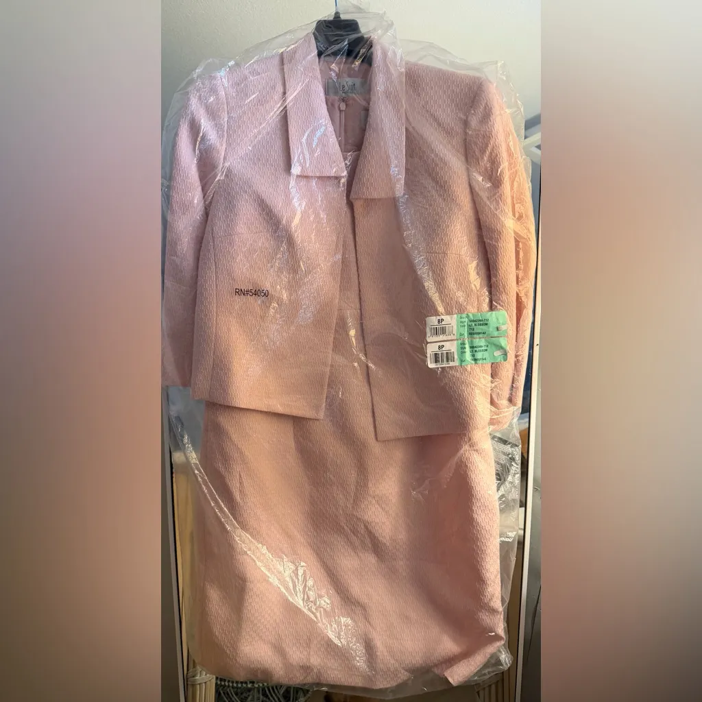 NEW Le Suit Womens Light Pink 2 Piece Set Jacket/Dress Suit 8P $110 - Image 3