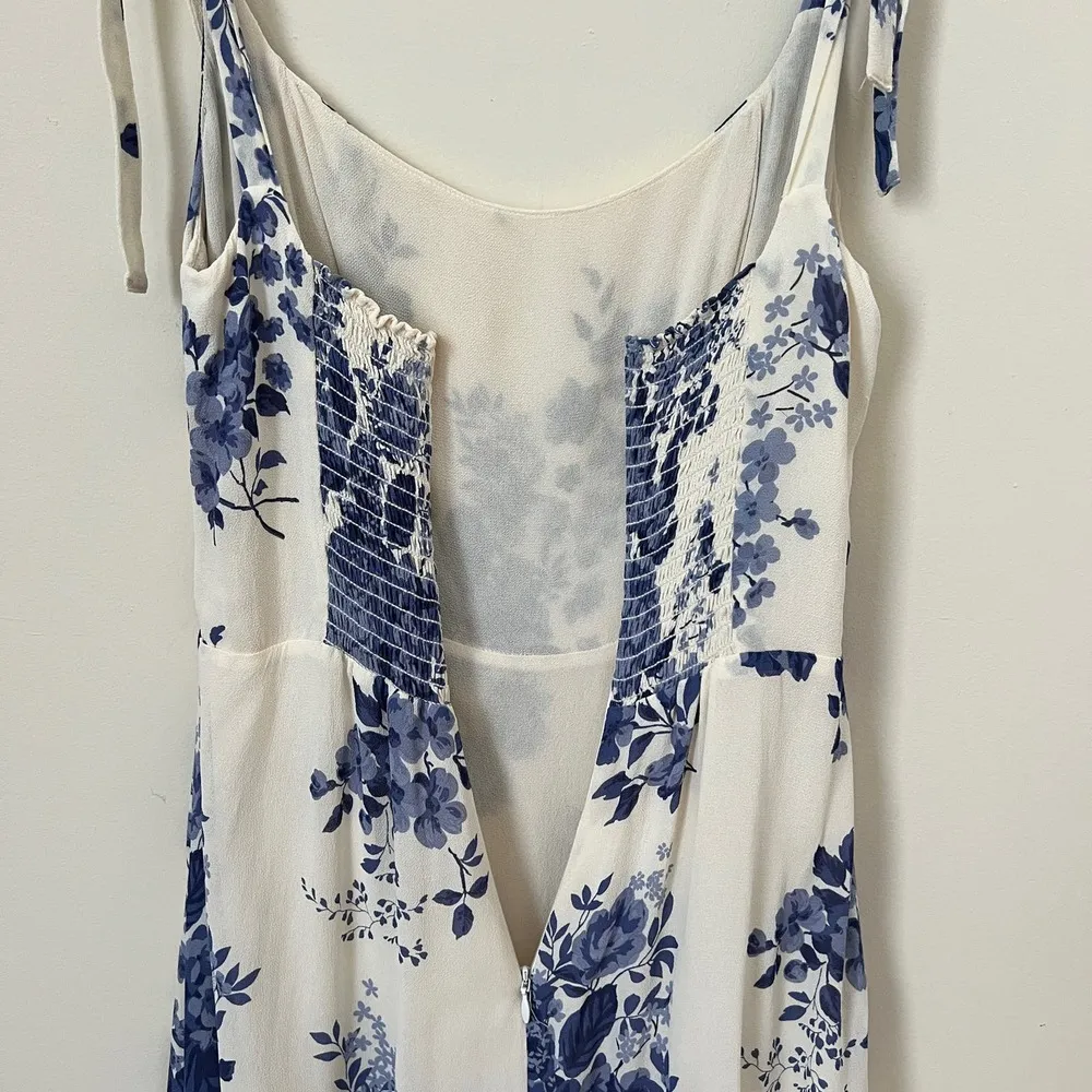 Annabell Lucerne Blue White Floral Mini Smocked Dress Size 4 - Image 7