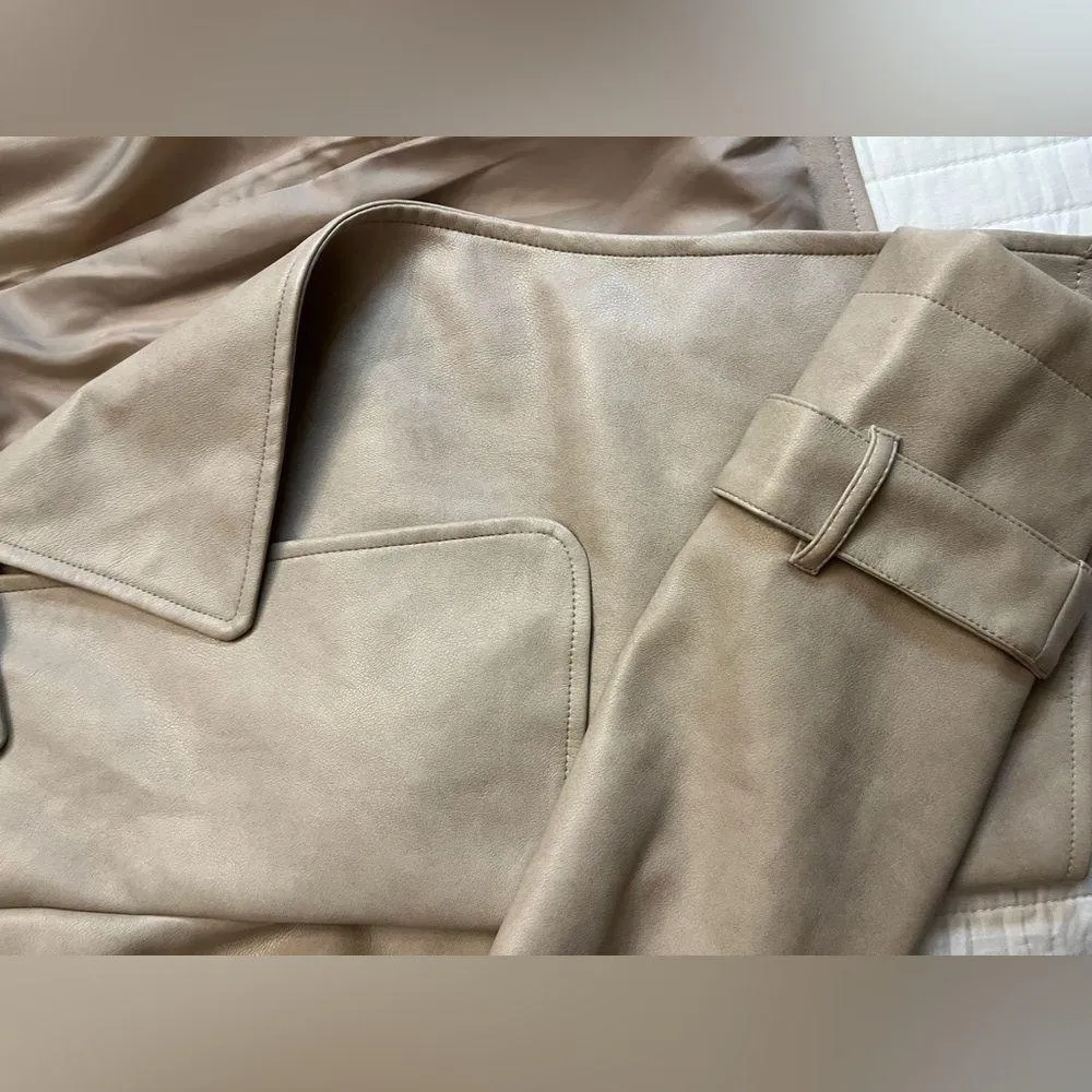 Bagatelle tan faux  leather jacket NWOT - Image 7