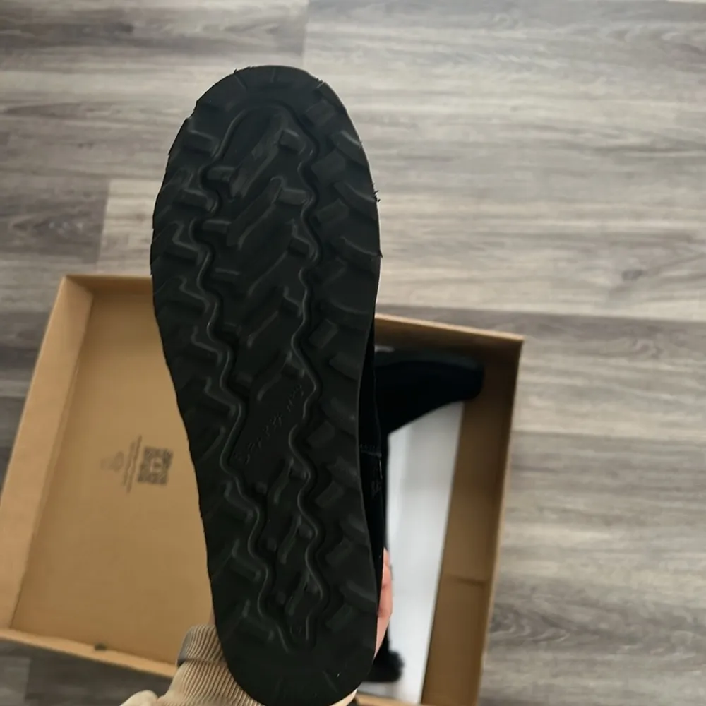 Bearpaw Black Tall Boots Women’s Wedge Winter With Silver Studs Size 9 - Image 9