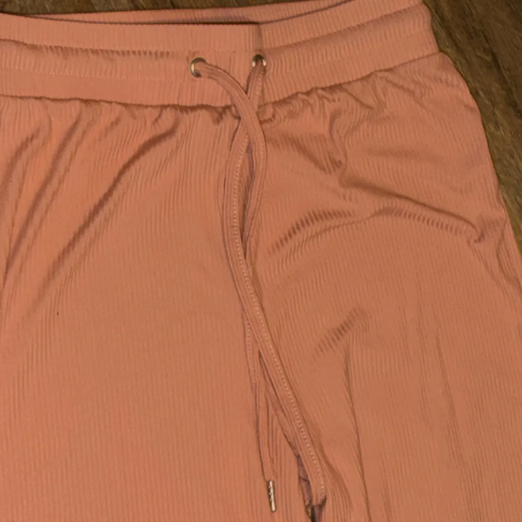 Derek Heart  Peach Ribbed Pants size medium - Image 2
