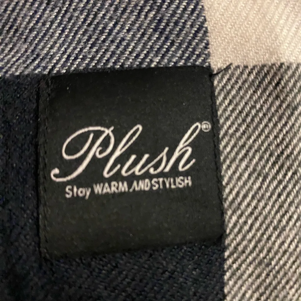 Plush Brand Womens Scarf Plaid Flannel Blue Black White 70”L X 28”W 70x28 - Image 5
