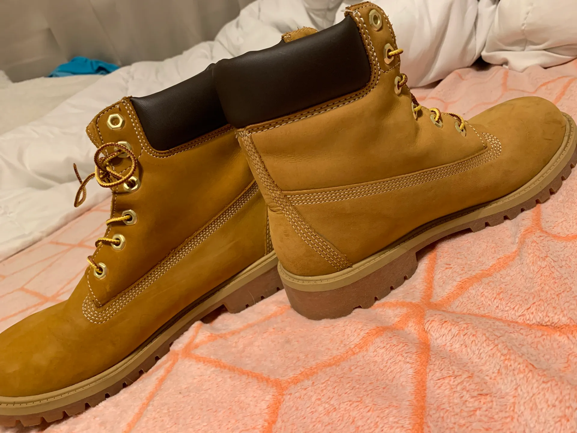 Timberland Classic Boots - Image 6