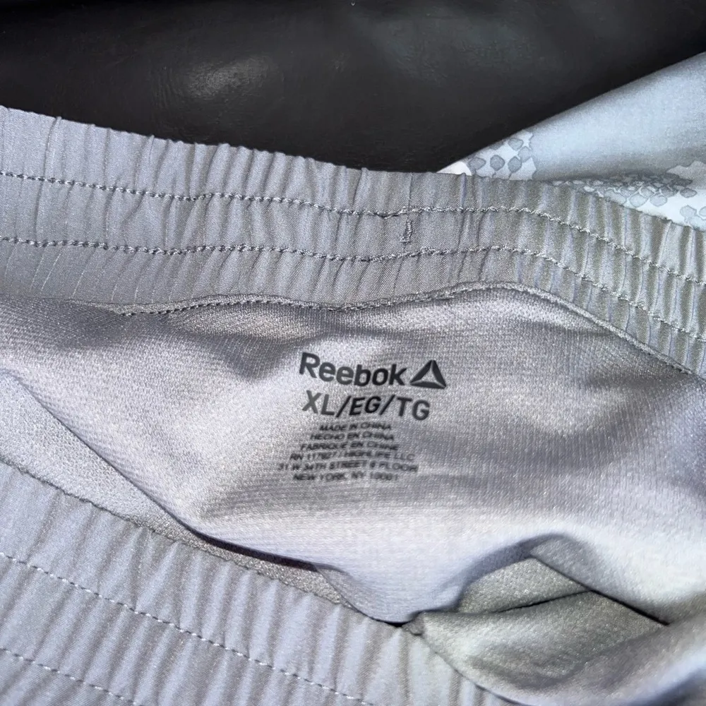 camo reebok athletic shorts - Image 5