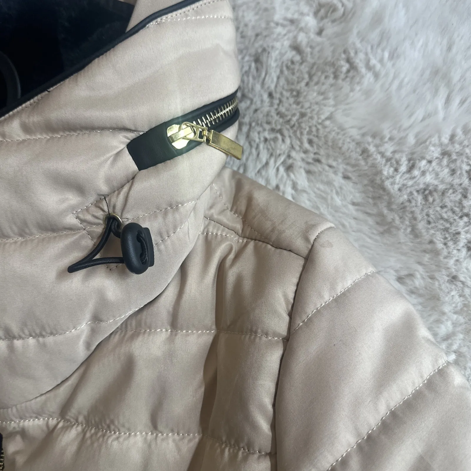Pretty Little Things Puffer‎ Jacket Size M Tan Size M - Image 6