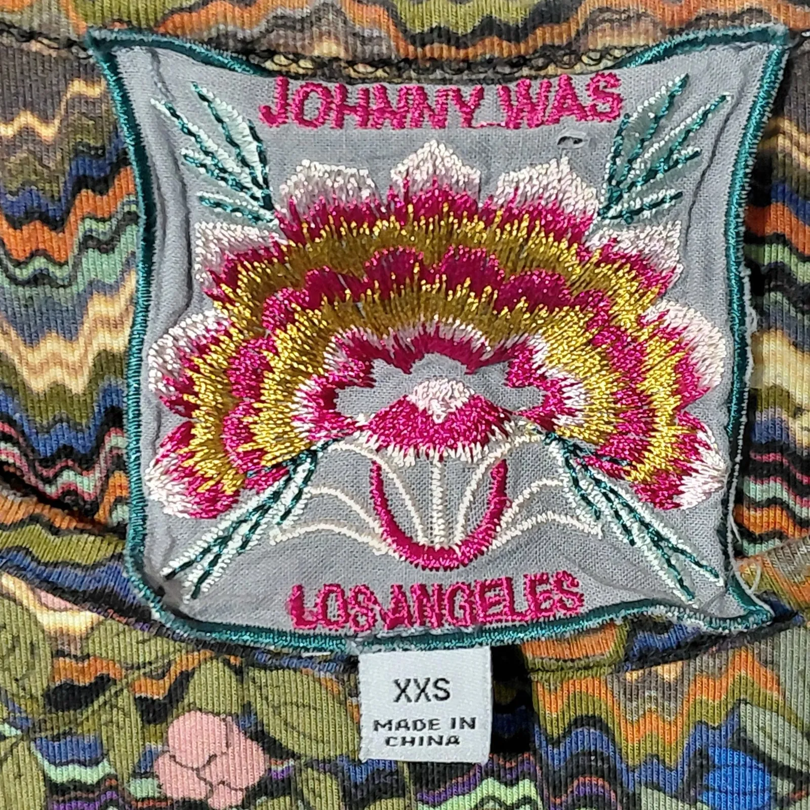 Johnny Was Women's Medium  Floral Long Sleeve Tee Multicolor - Image 5