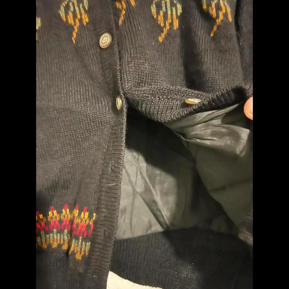 Vintage Floral Knit Cardigan by Blarney Woollen Mills of Ireland - Image 8