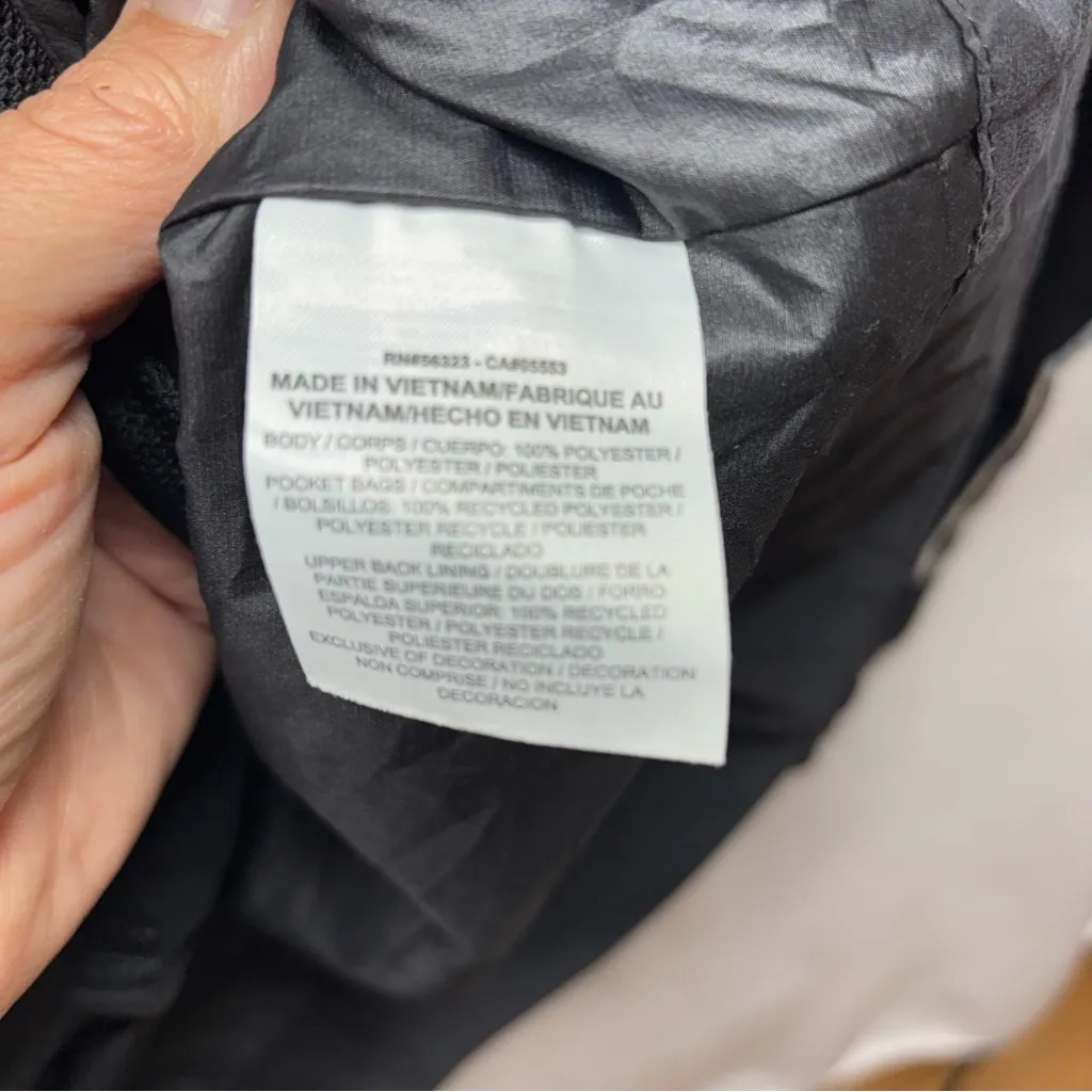 Nike Women's Black and White Utility Jacket‎ - Image 5