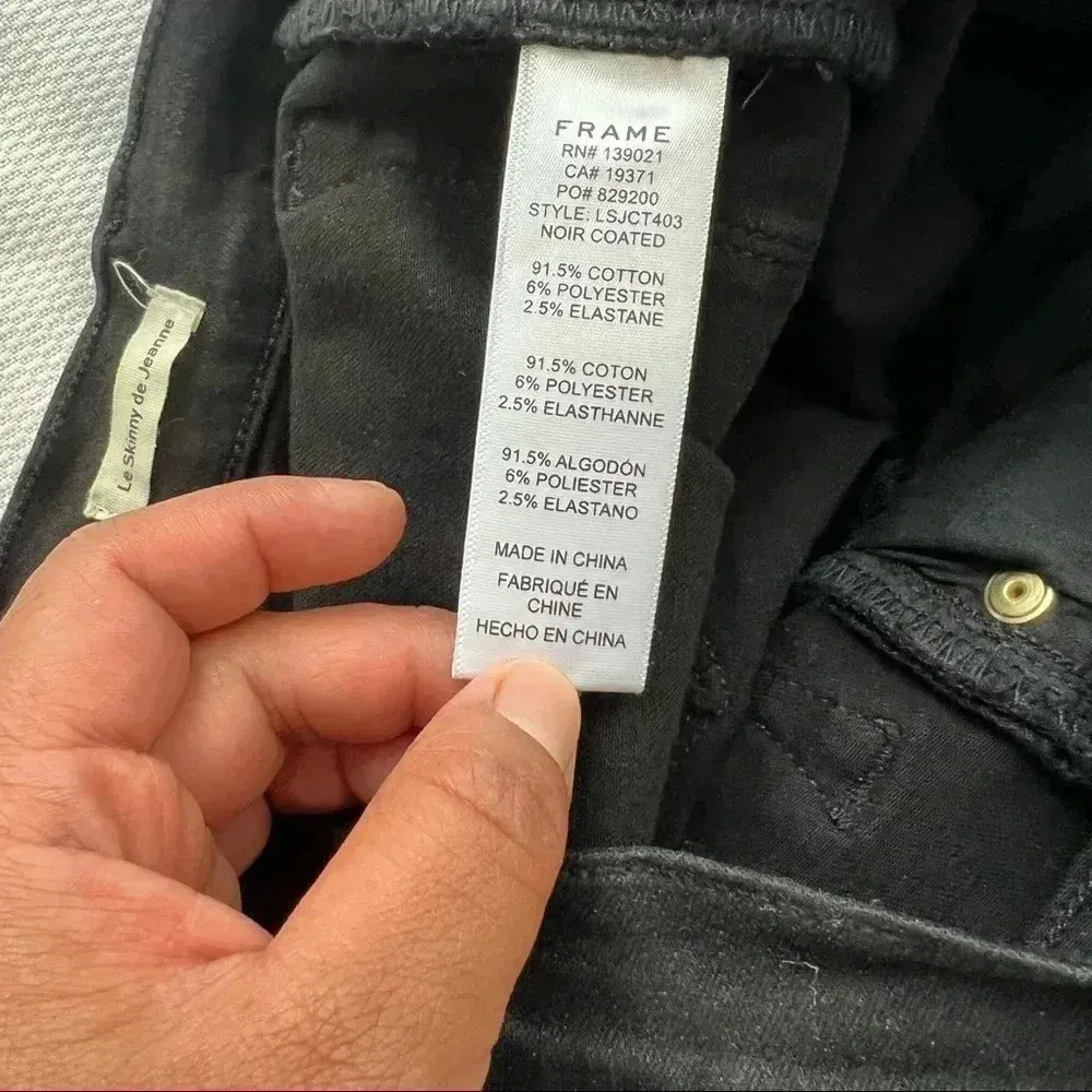 Frame Le Skinny De Jeanne Noir Coated Jeans size 27 - Image 9