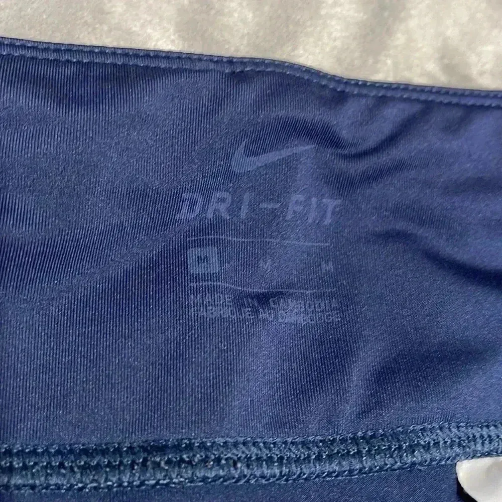 🩷 Nike Dry Fit Crop Leggings - Image 2