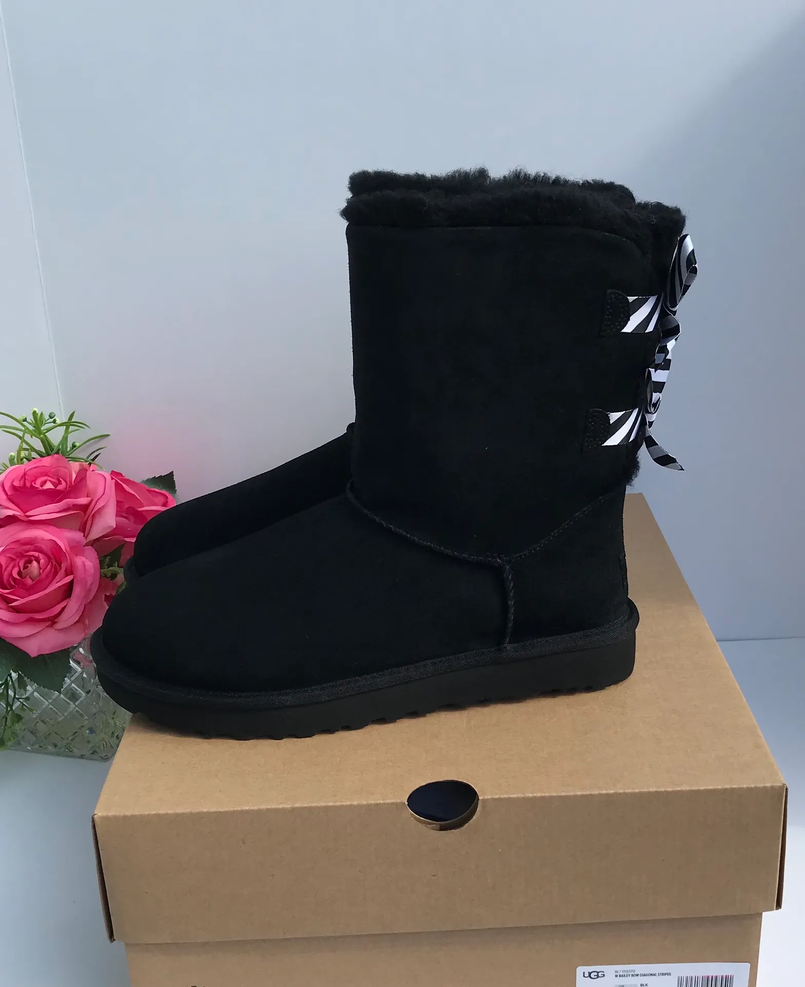 UGG Bailey Bow Diagonal Stripes - Image 3