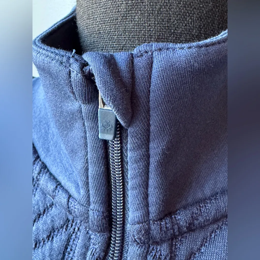 Lady Hagen Navy Vest EUC size Large - Image 2