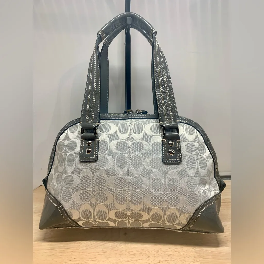 Coach Hampton Dome Satchel Gray Signature Jacquard - Image 3