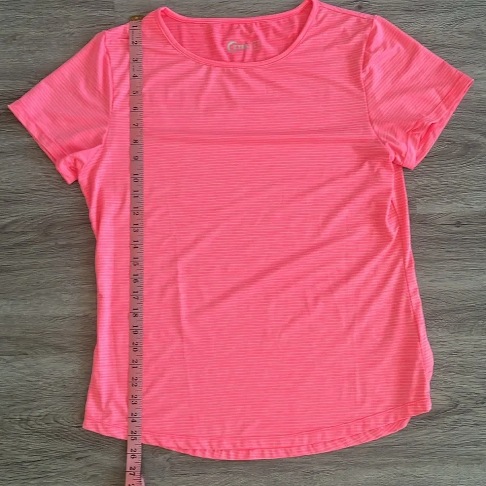 Active Short Sleeve Pink T-Shirt White Stripes Size Large - Image 4