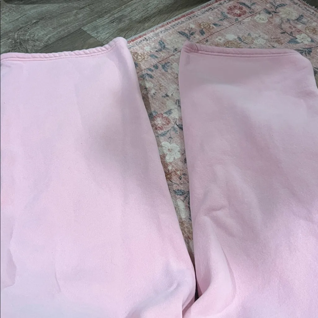 Edikted pink sweatpants size small - Image 4