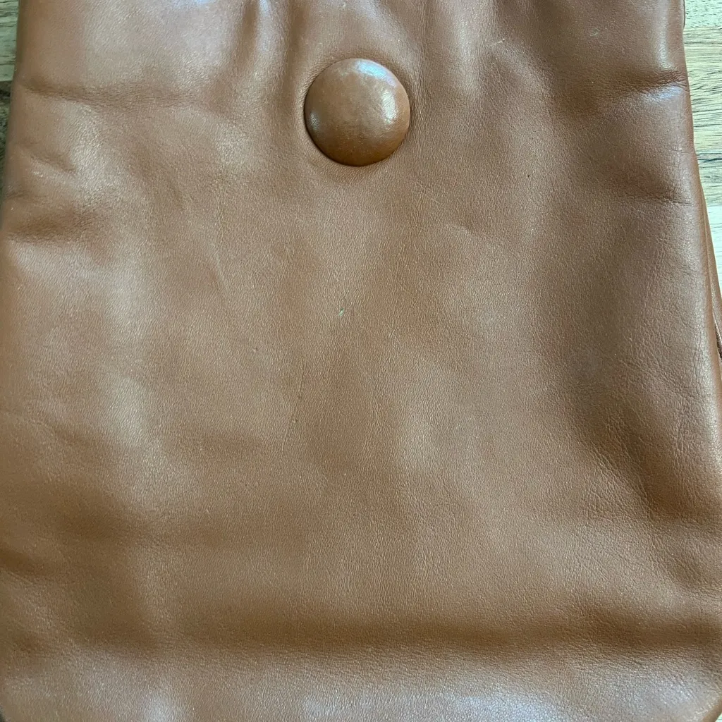 Jennifer Moore brown and black cross‎ body purses - Image 11