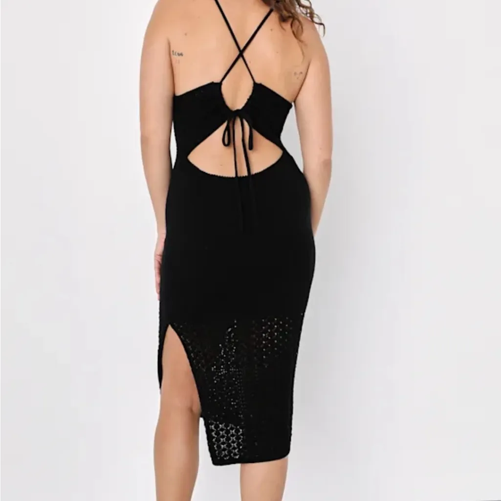 Lulu's Elegant Black Crochet Midi Dress - Image 3