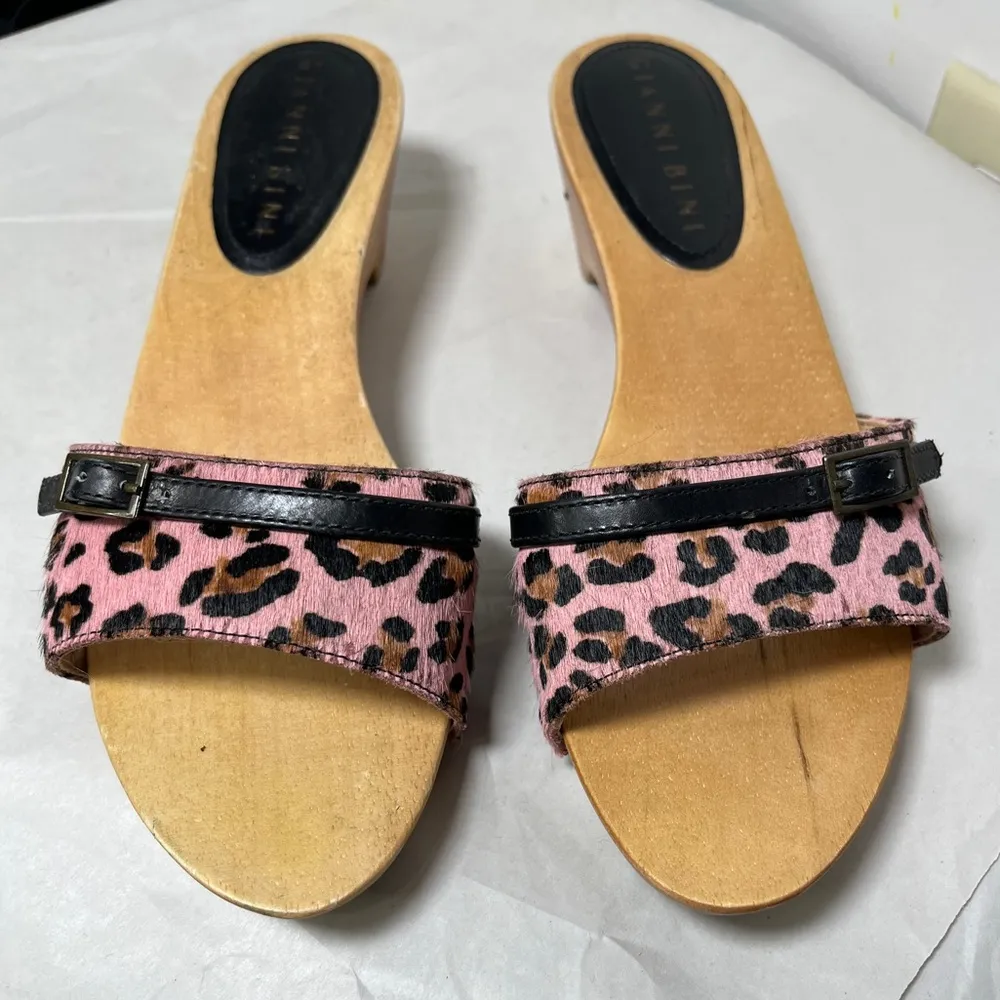 Gianni Bini Christy Leopard Print Calf Hair Wooden Base Slide Kitten Heel Sz 8.5 - Image 3