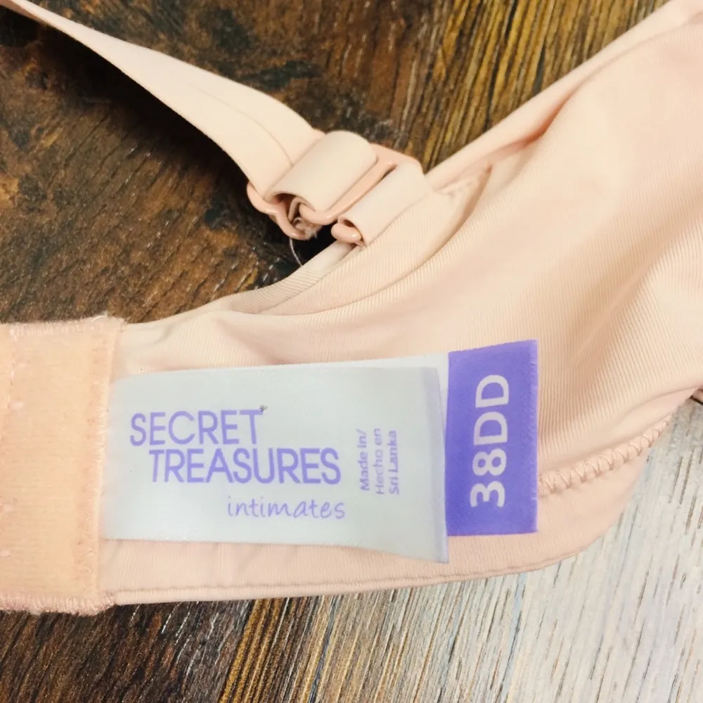 Secret treasures 38DD BRA Nude t shirt plunge sexy - Image 3