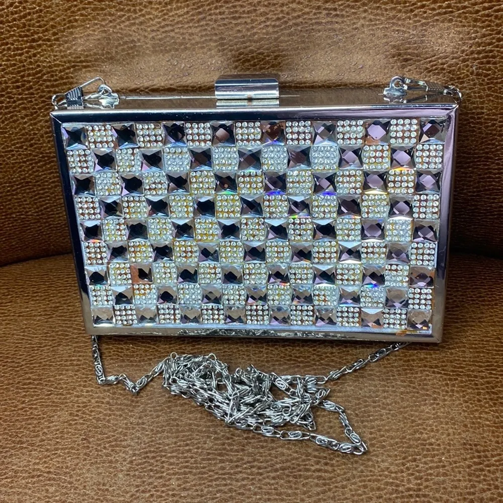 Camille La Vie Silver RHINESTONE METALLIC Crossbody/HANDBAG WITH TOP CLOSURE - Image 3