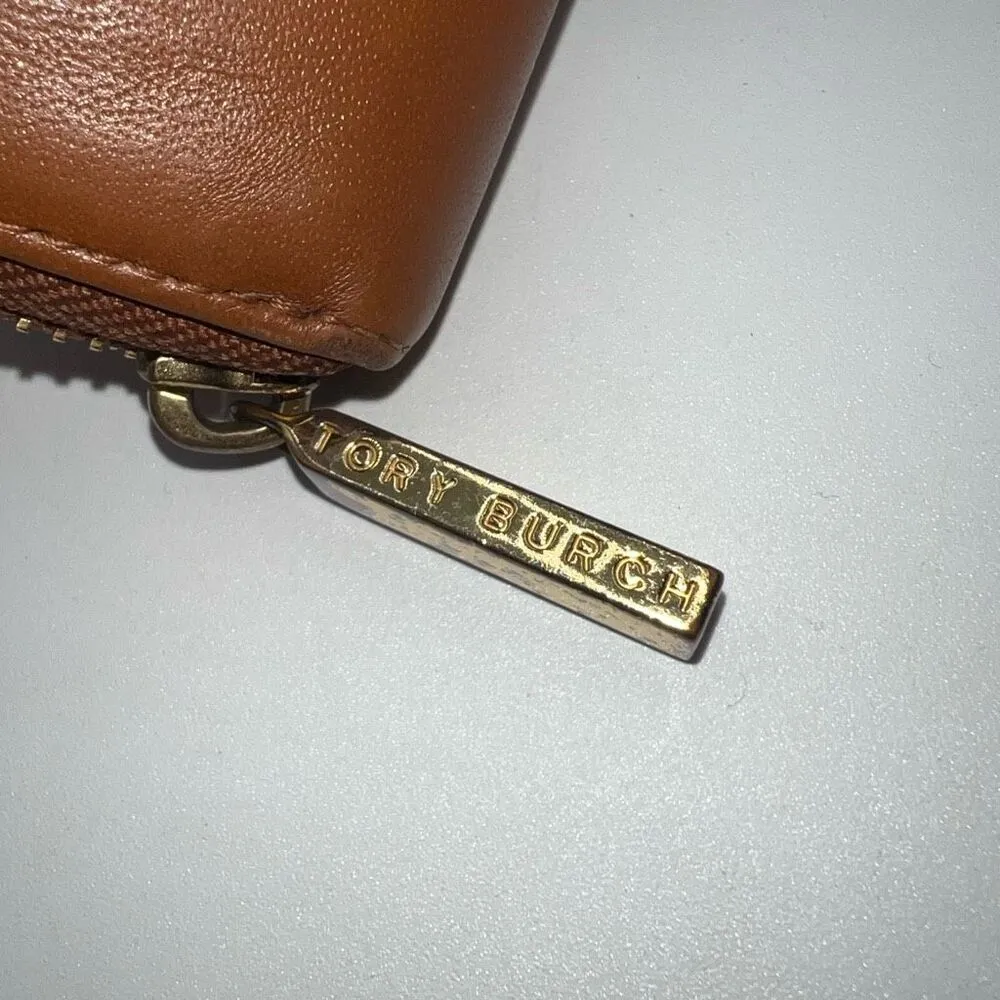 Tory Burch Dena Leather Zip Continental Clutch Wallet - Image 3